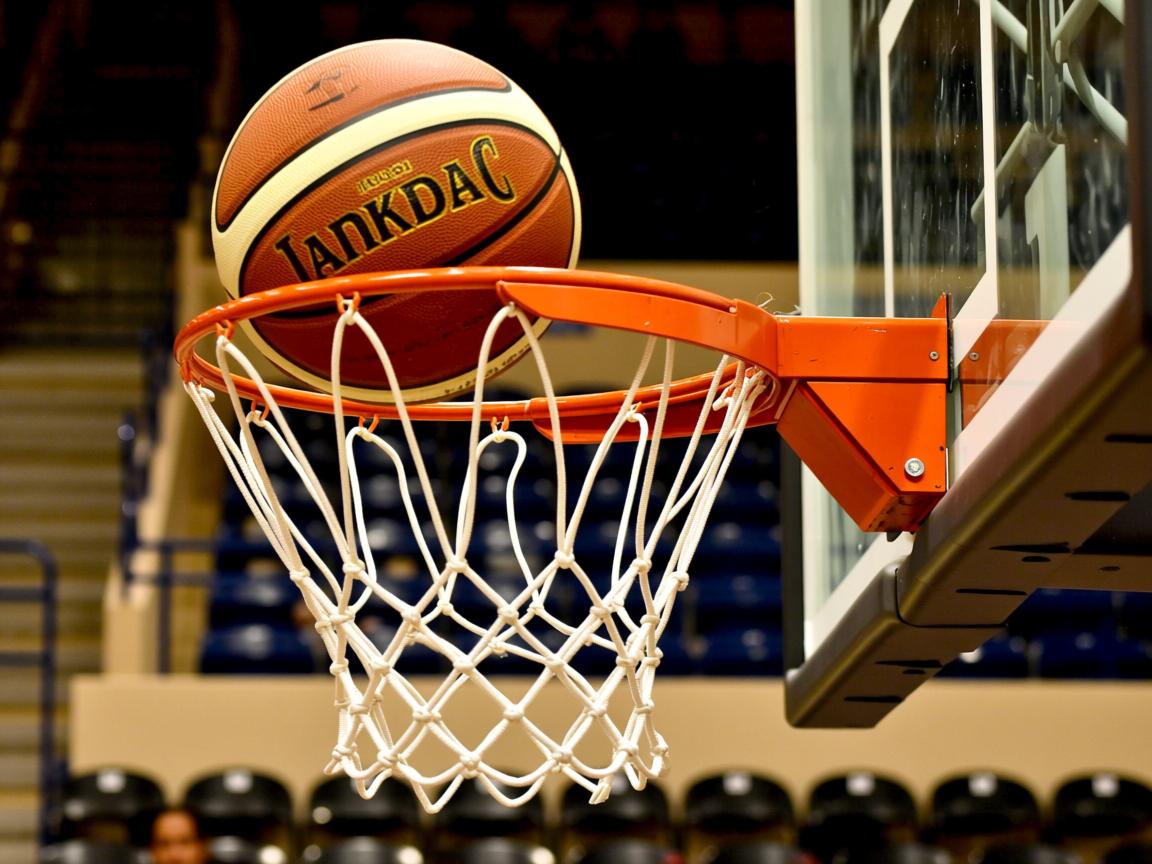 九游娱乐在线-世界杯预选赛中国足球迎战 球迷高度关注，世界杯预选赛中国队2022  第3张